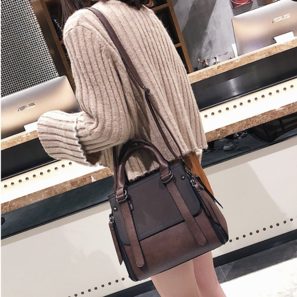 Duke Hudson- Leather Shoulder Bag - Picture 9 of 12